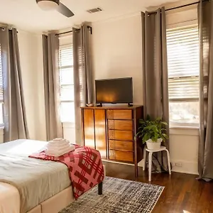 Holiday home J Birds' In The Heart Of Midtown, Memphis
