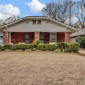 Holiday home Contemporary Near Zoo And Rhodes College, Memphis
