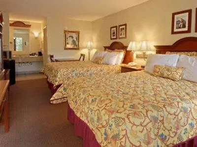 Days Inn By Wyndham Memphis At Graceland United States